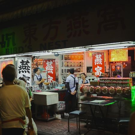 Hidden Gems In China Town, 2Br Lägenhet Bangkok Exteriör bild