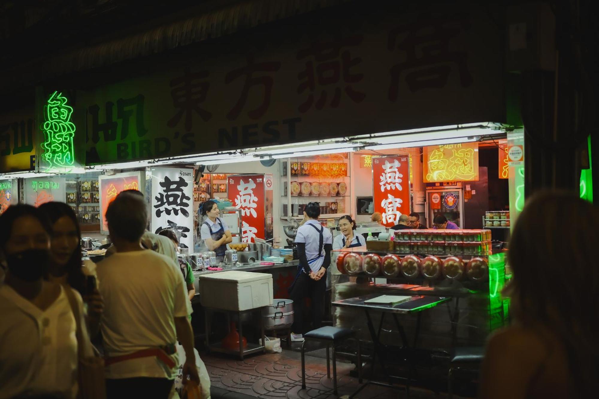 Hidden Gems In China Town, 2Br Lägenhet Bangkok Exteriör bild