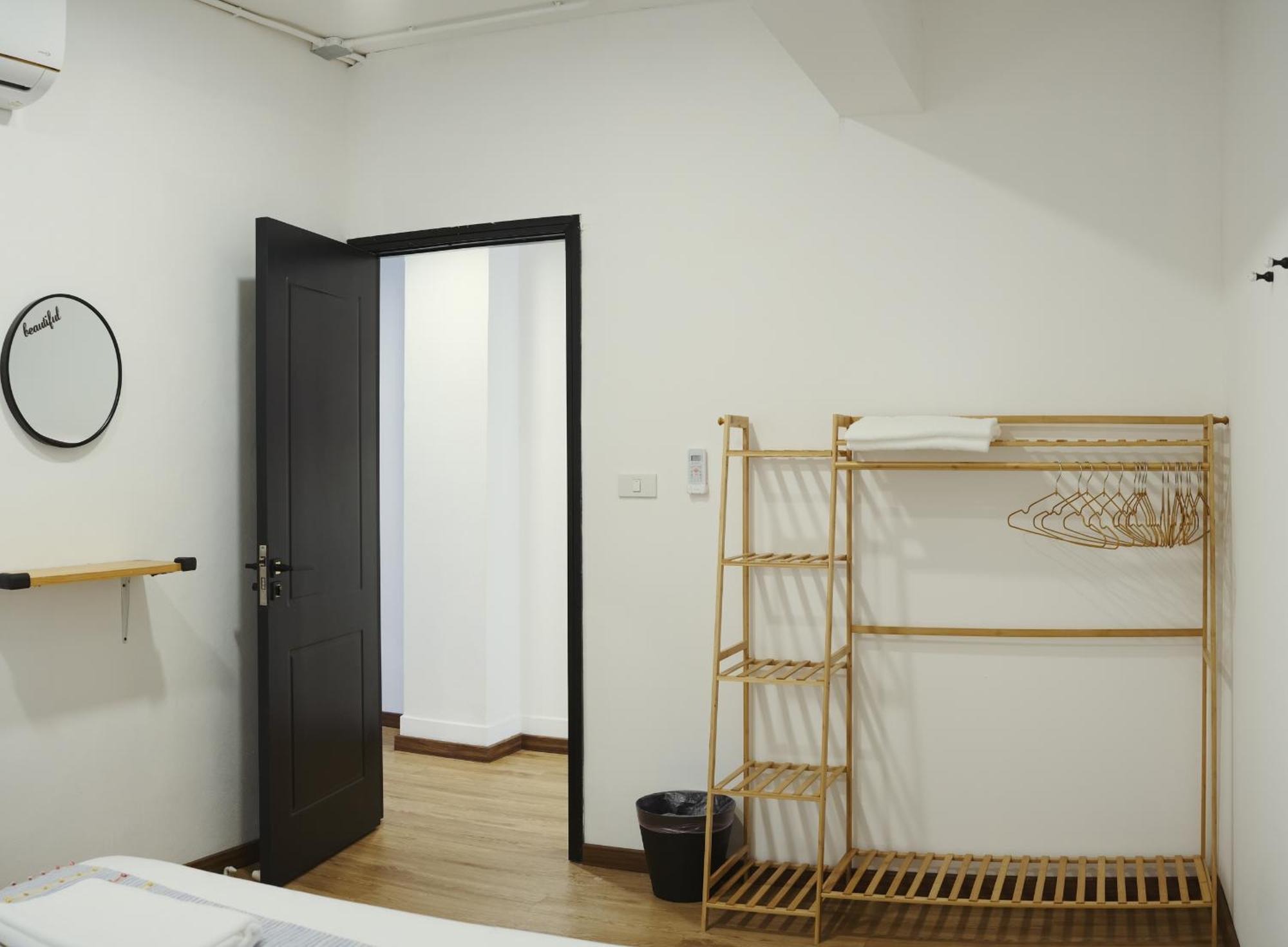 Hidden Gems In China Town, 2Br Lägenhet Bangkok Exteriör bild