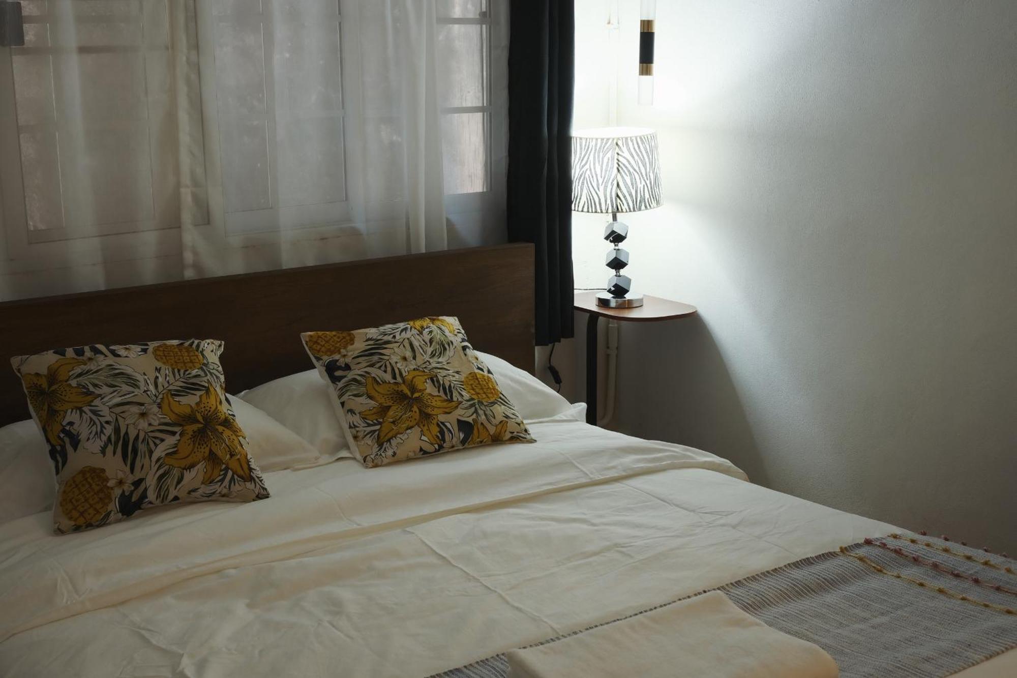 Hidden Gems In China Town, 2Br Lägenhet Bangkok Exteriör bild